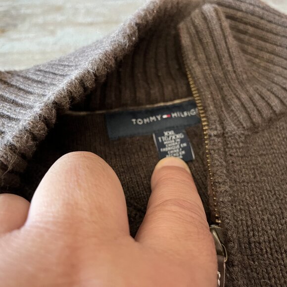 Tommy brown 1/4 zip sweater - Picture 2 of 5